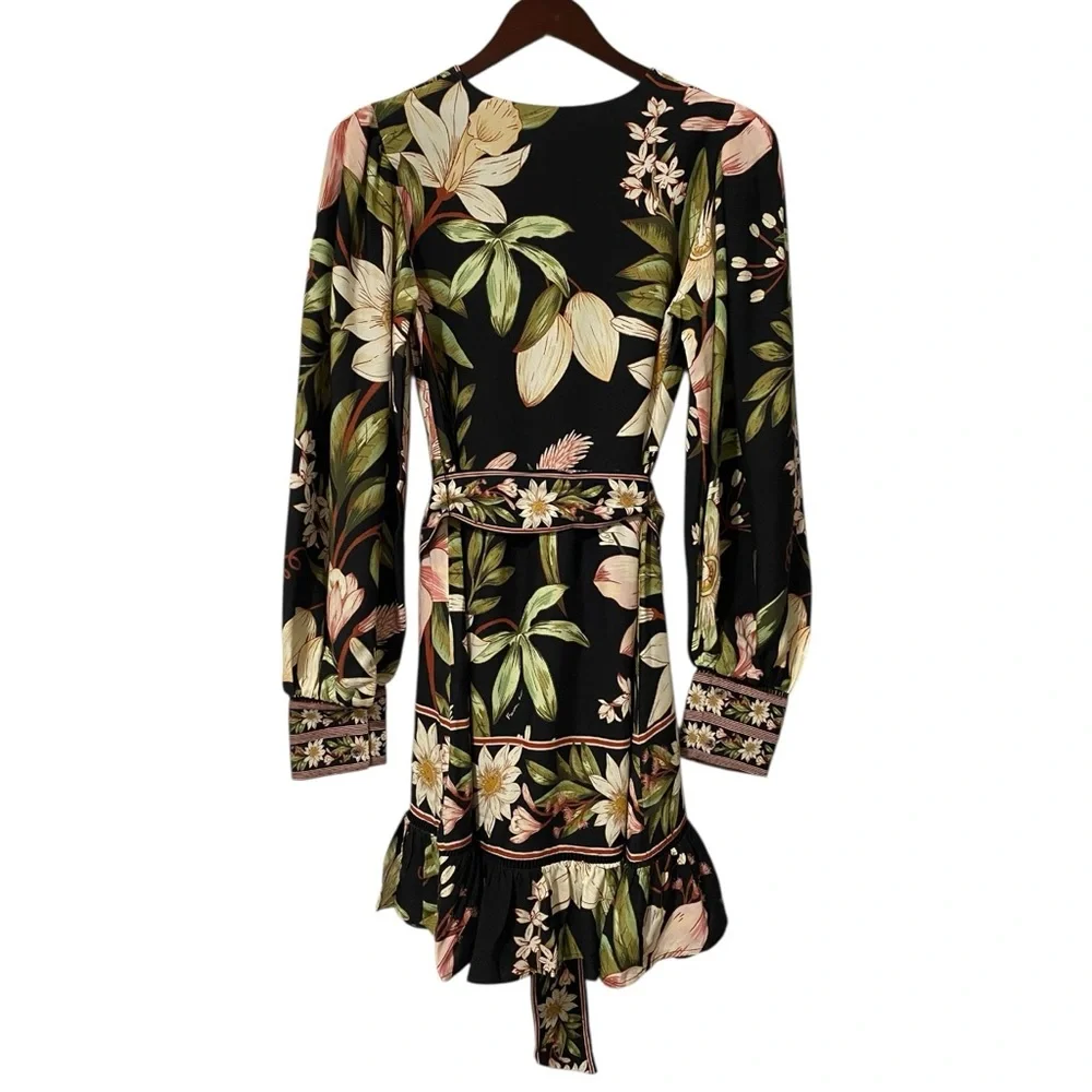 NWT FARM Rio Surreal Flowers Dress Size S